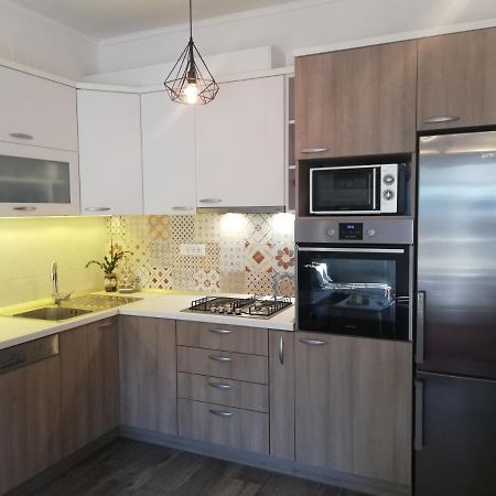 Hotel Apartman Komadina Makarska Exterior foto