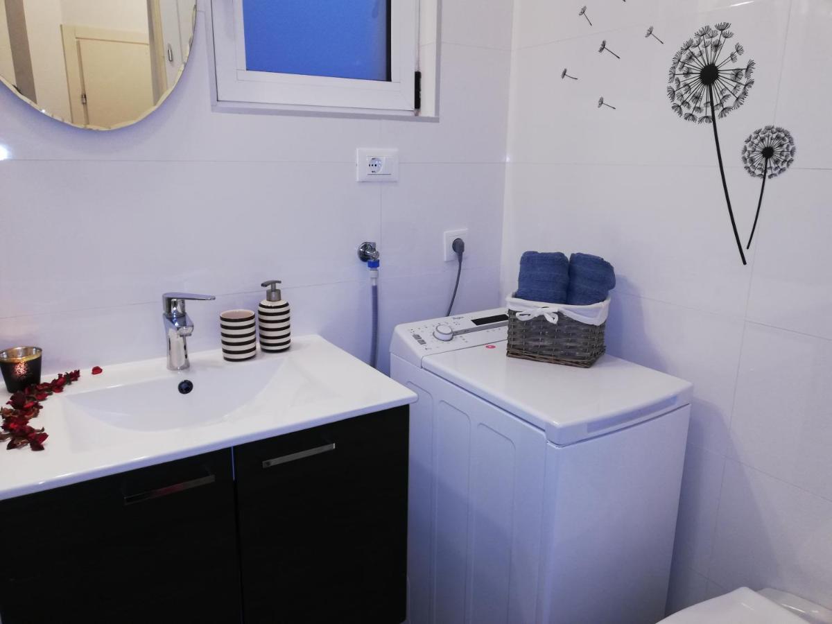 Hotel Apartman Komadina Makarska Exterior foto